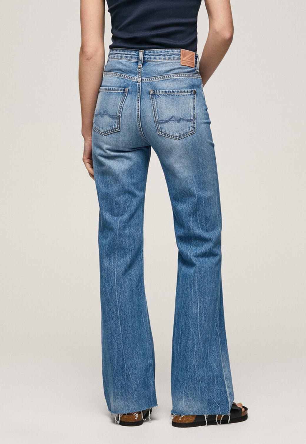 ג'ינס Harper בגזרה מתרחבת - Pepe Jeans