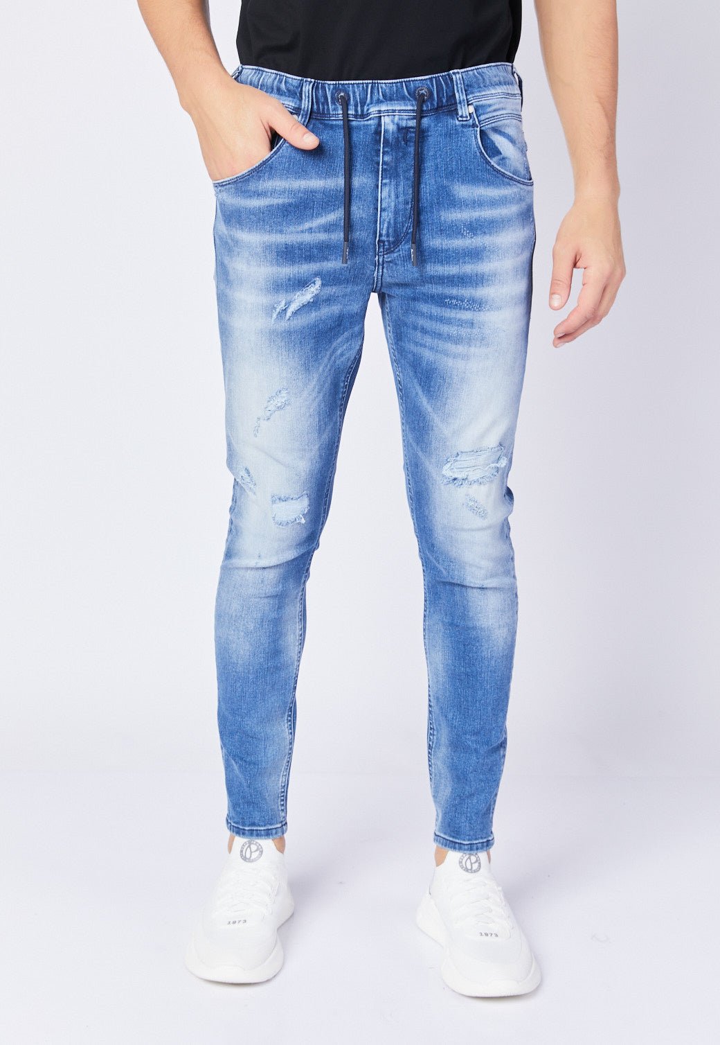 ג'ינס Jagger Slim Fit עם שפשופים - Pepe Jeans