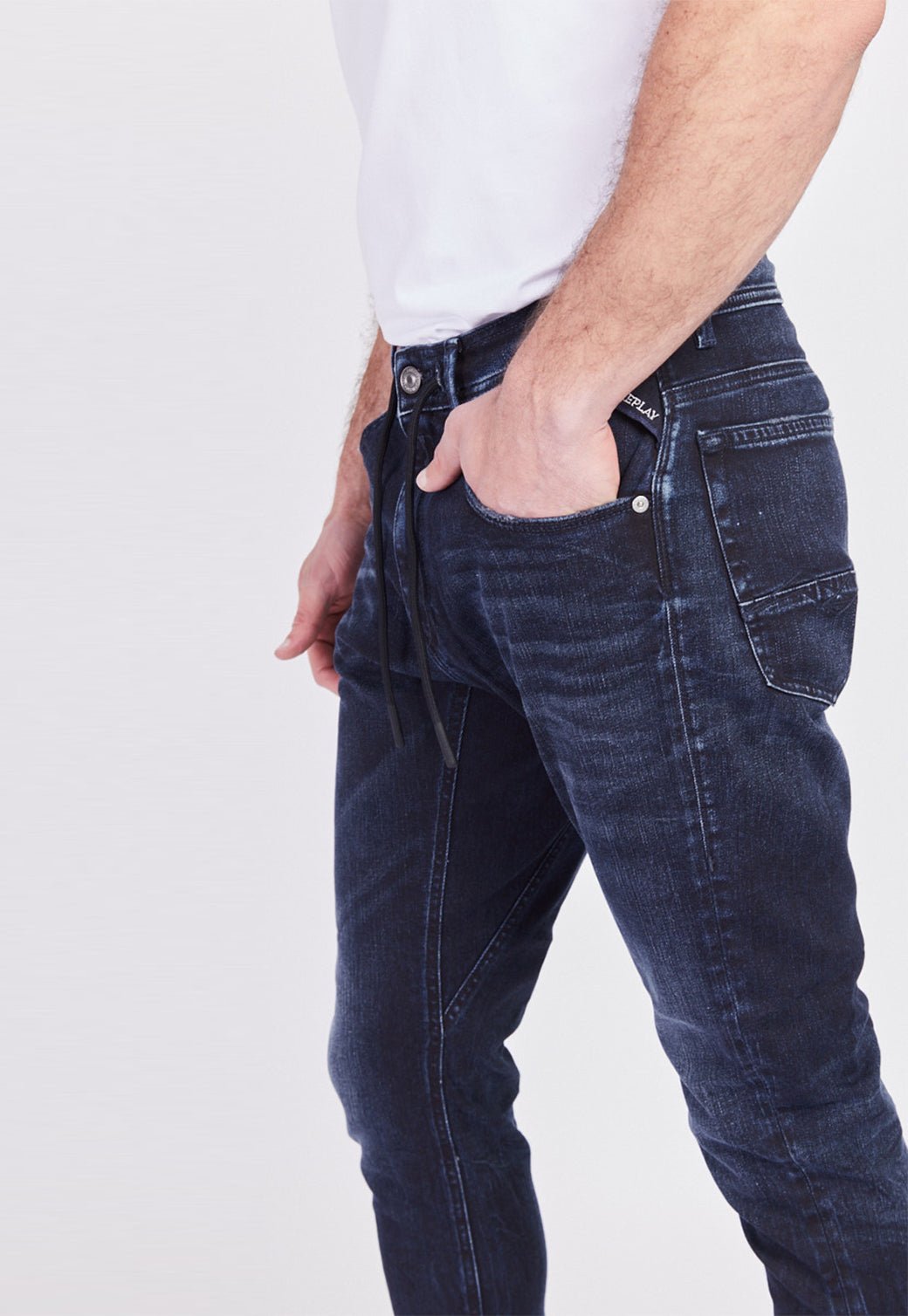 ג'ינס Skinny בשטיפה כחולה עם שפשופים גברים - Replay