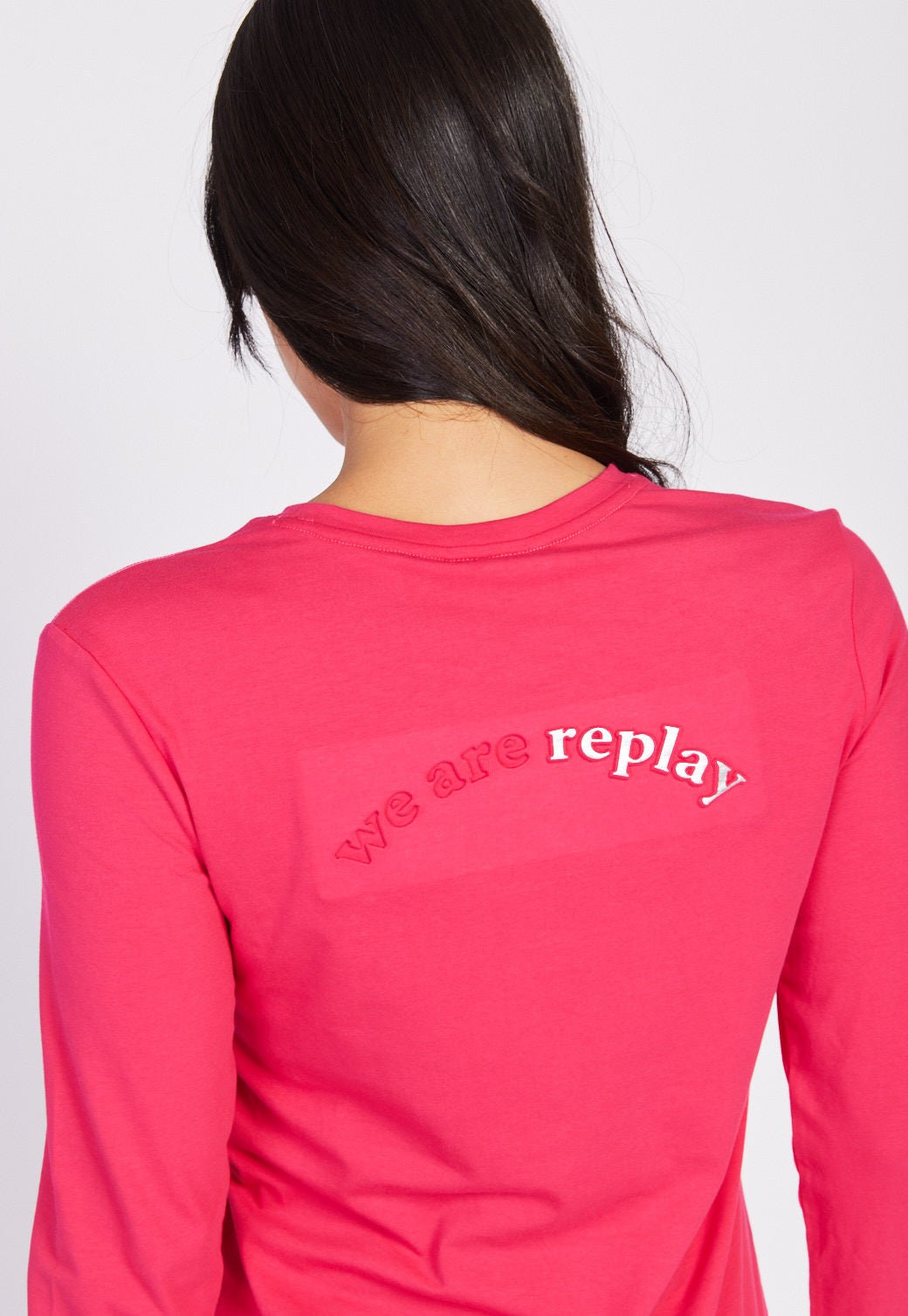 טי שירט ארוכה לוגו סילבר נשים - Replay