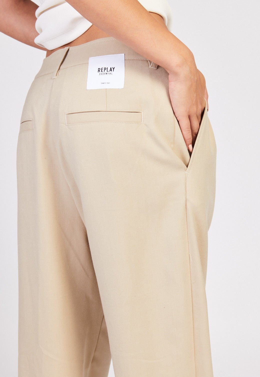 מכנסי בלון עם קפלים נשים - Replay