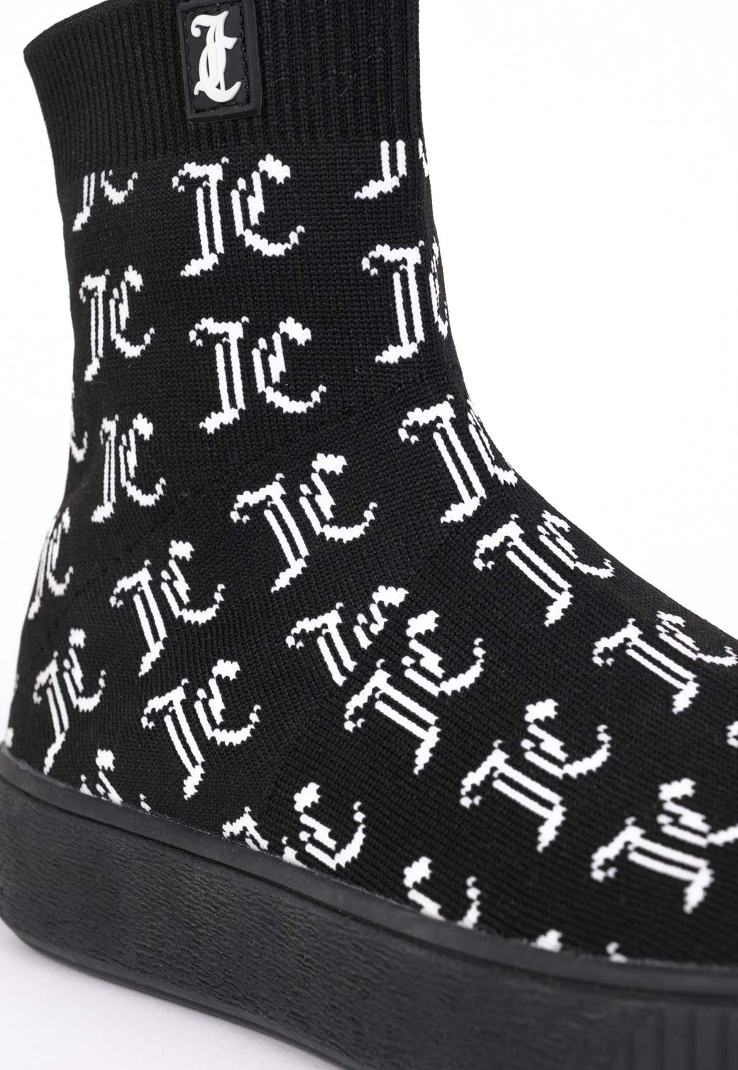 נעלי Busta בצבע שחור - Juicy Couture