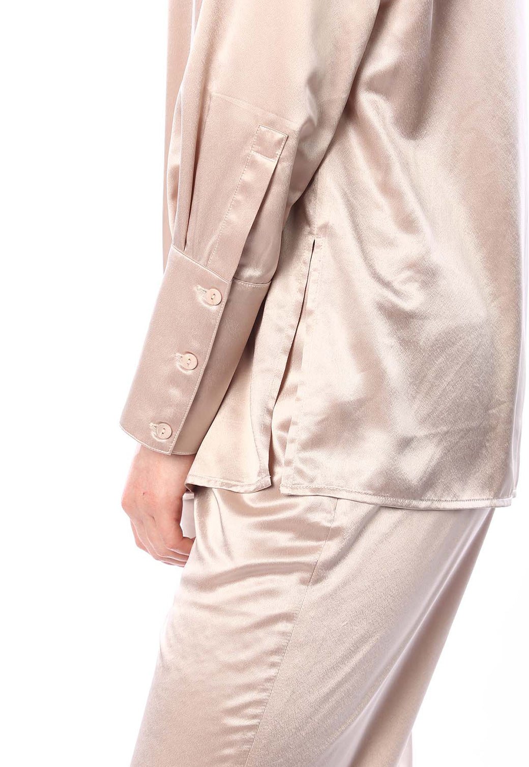 חולצה מכופתרת מבד סאטן נשים - Juicy Couture