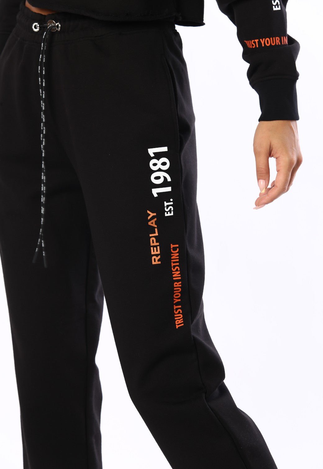 מכנסי טרנינג פרנץ' טרי ארוך הדפס לוגו גדול בצד שמאל | נשים BLACK / S