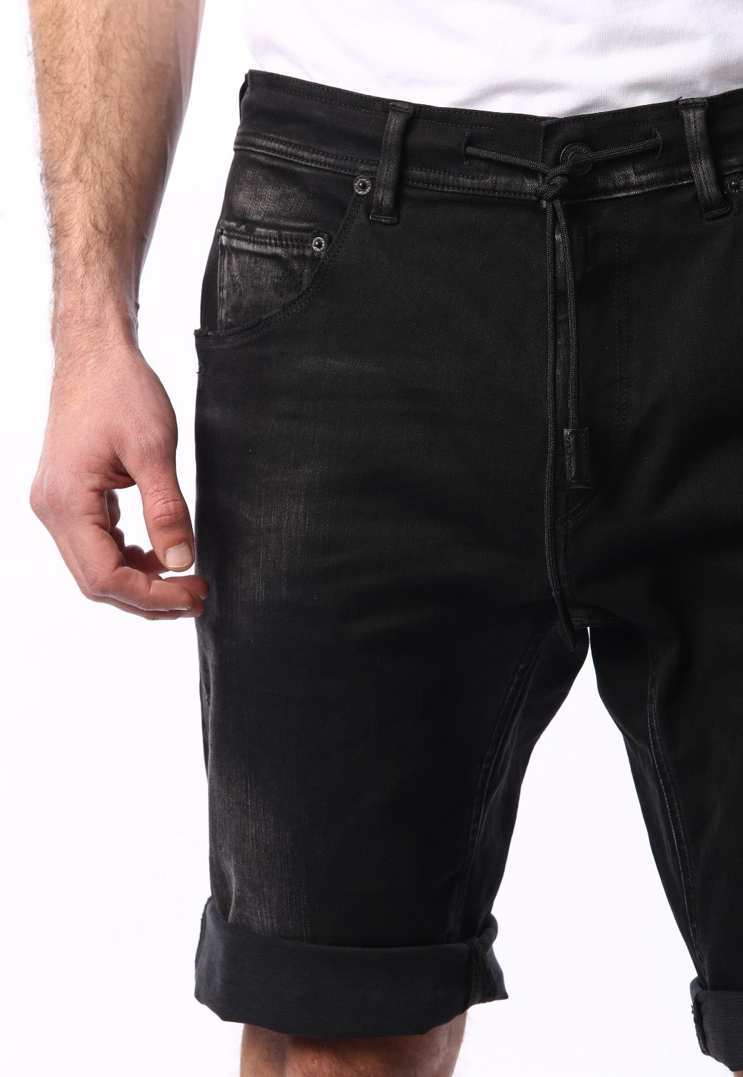 ג'ינס קצר עם שפשוף | גברים BLACK / 31