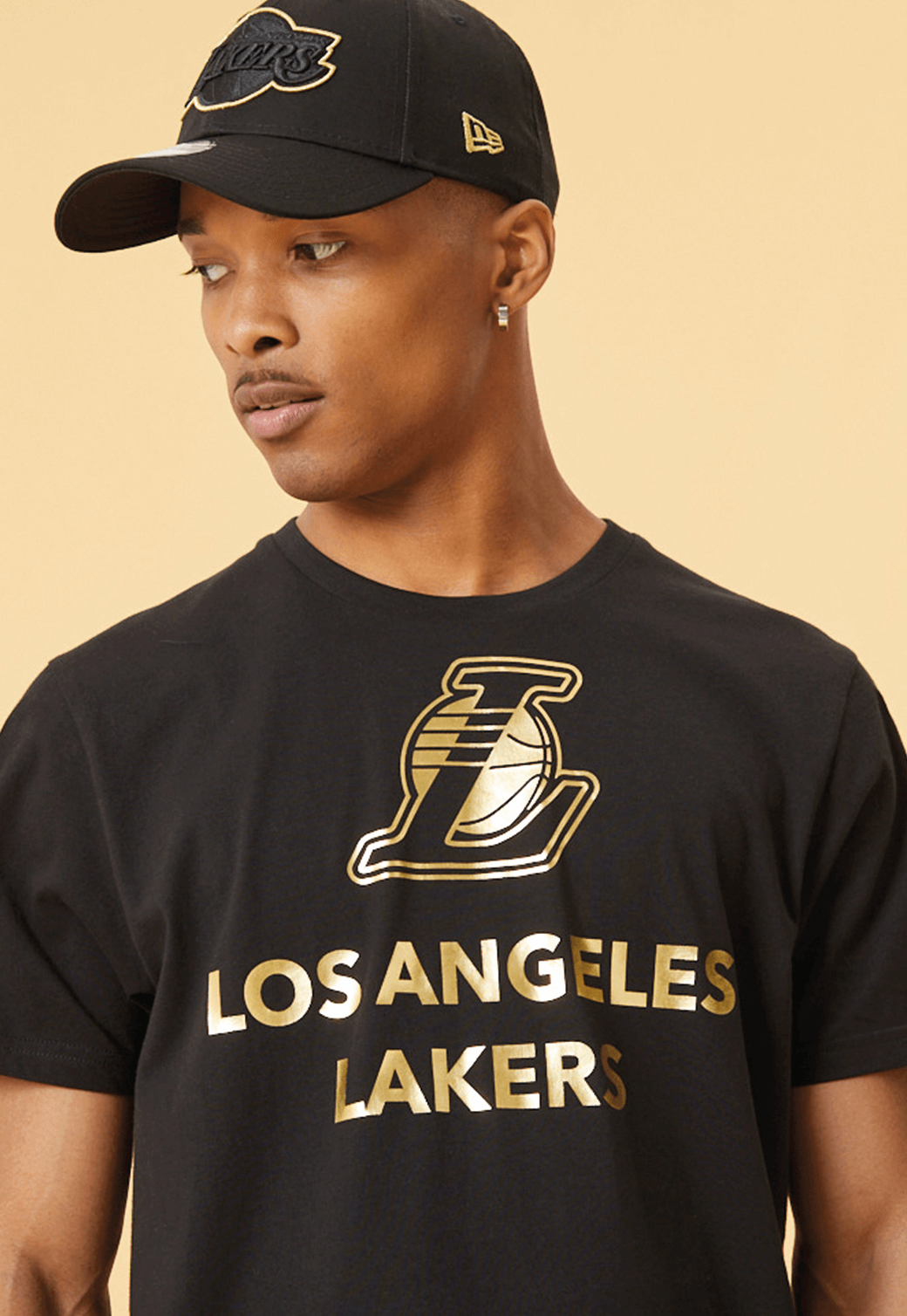טי שירט קצרה Lakers | גברים BLACK / S