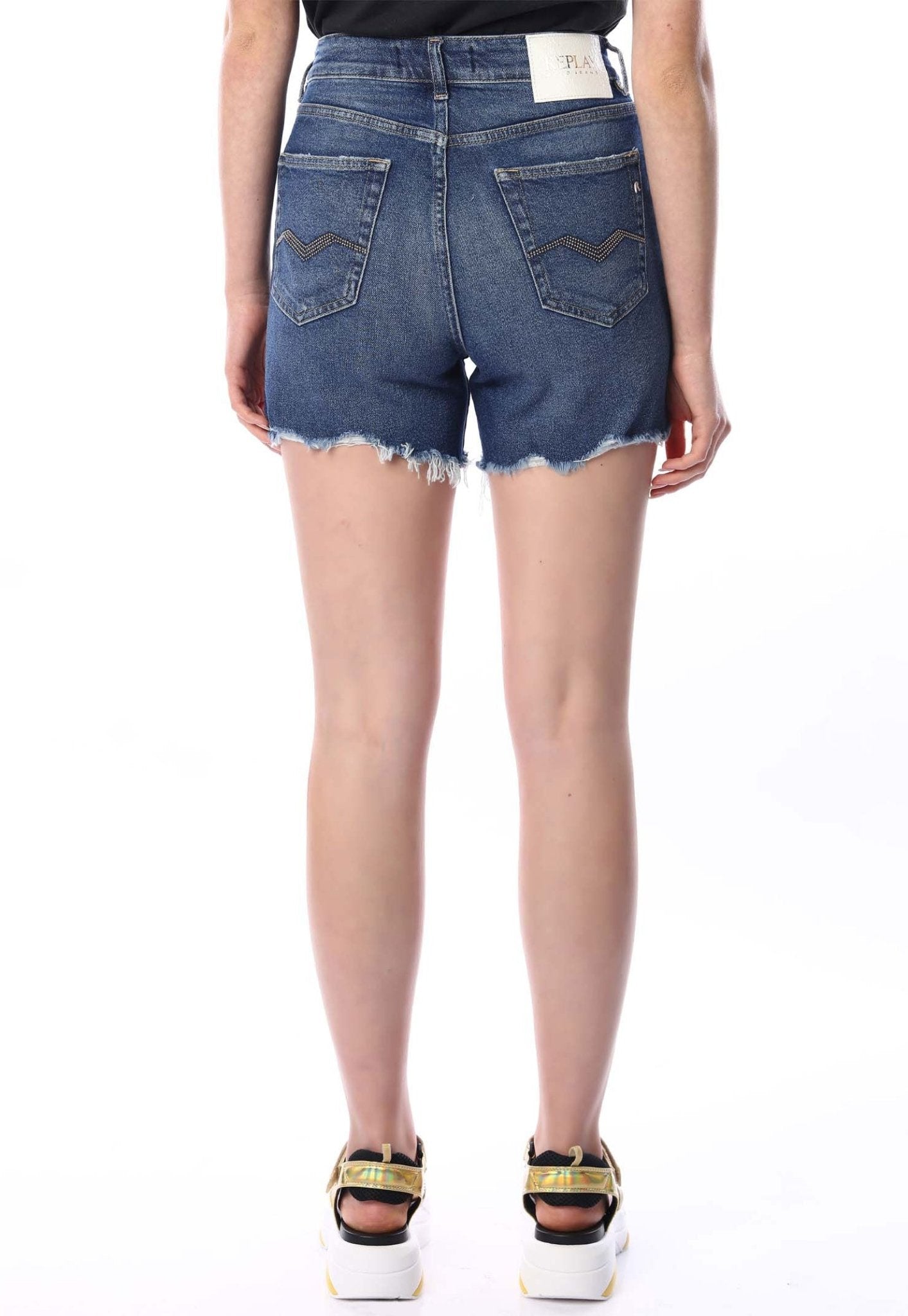 ג'ינס קצר נשים