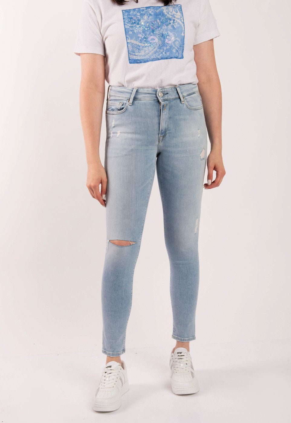 ג'ינס ארוך עם קרע נשים