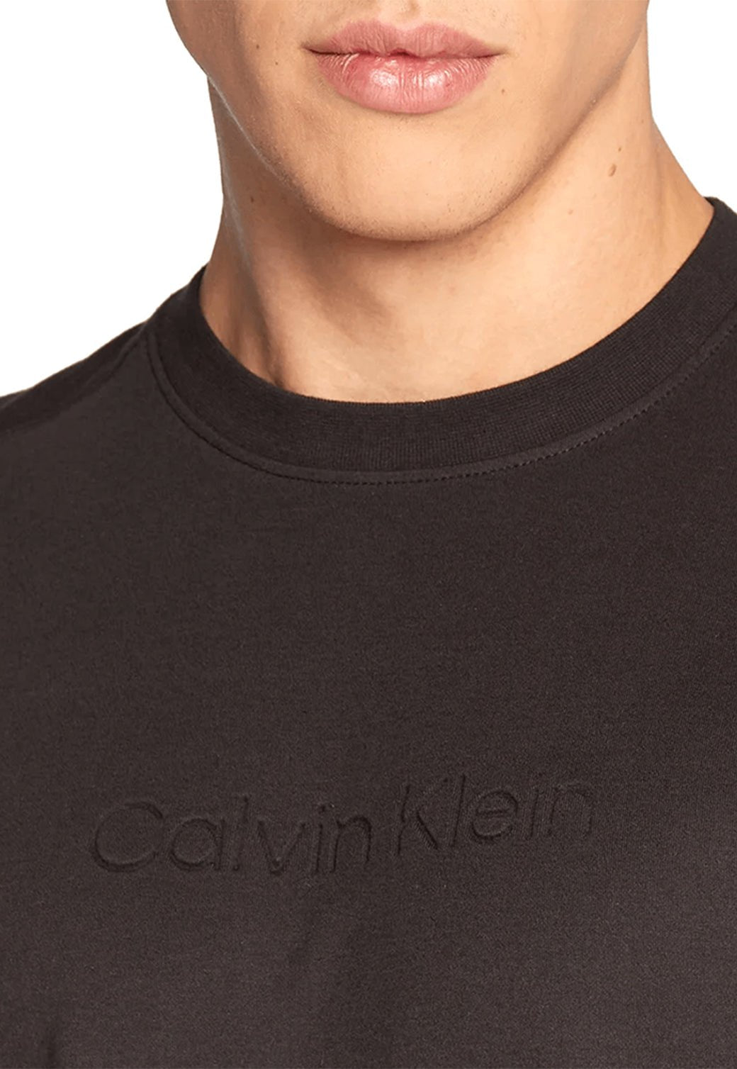 COMFORT DEBOSSED LOGO T-SHIRT Ck Black 893627067 - Calvin Klein