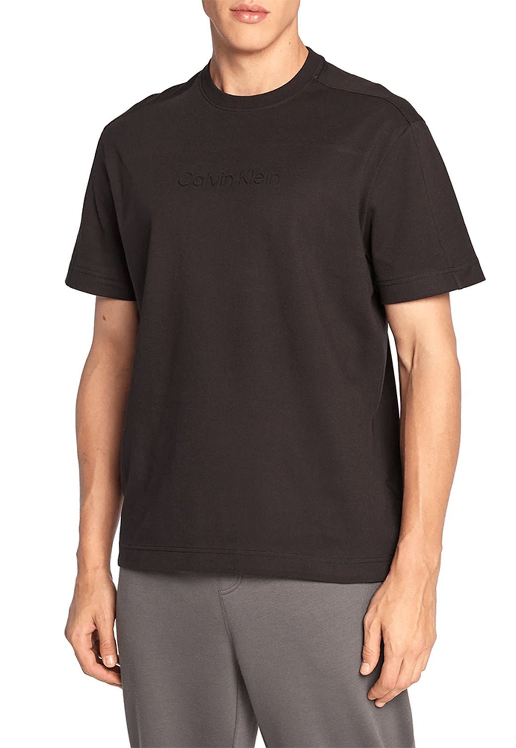 COMFORT DEBOSSED LOGO T-SHIRT Ck Black 893627067 - Calvin Klein