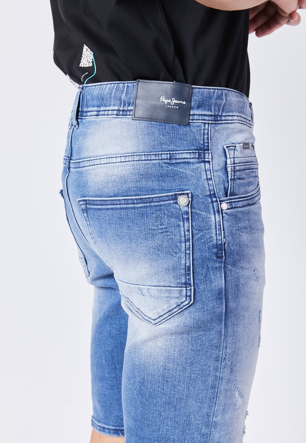ג'ינס ברמודה לגברים - Pepe Jeans