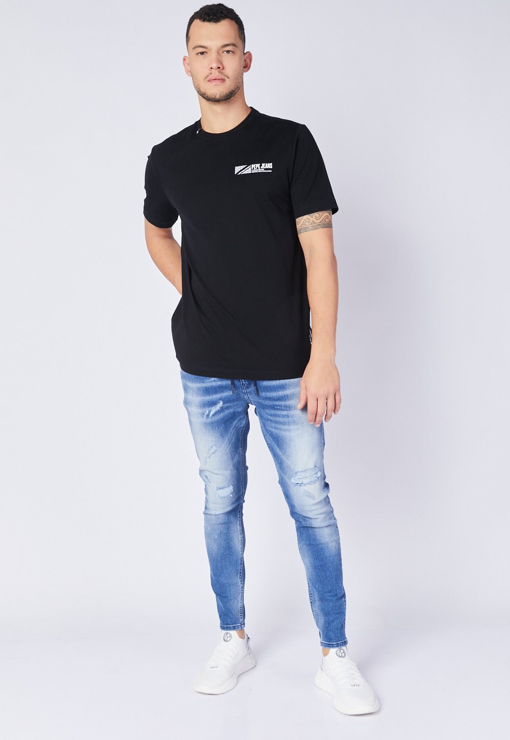 ג'ינס Jagger Slim Fit עם שפשופים - Pepe Jeans