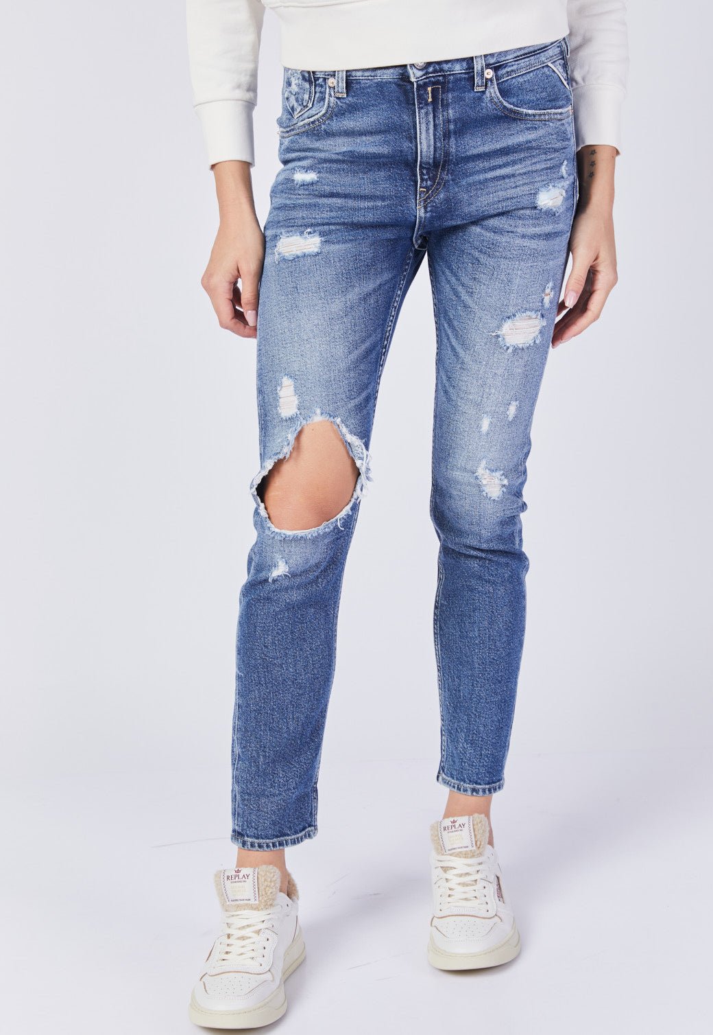ג'ינס Mom Fit עם קרעים נשים - Replay