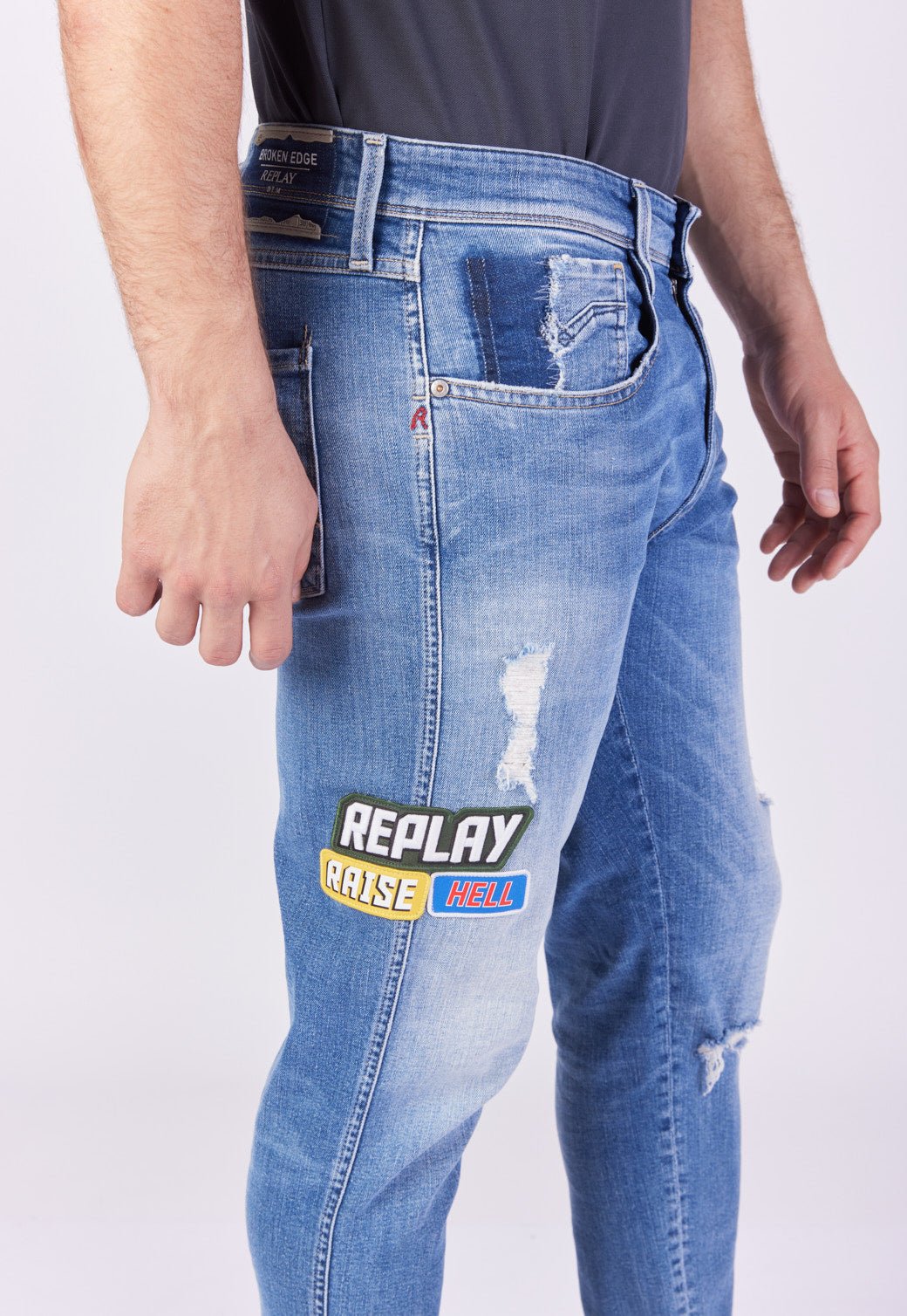 ג'ינס Slim Fit BRONNY עם קרעים ופאצ'ים גברים - Replay