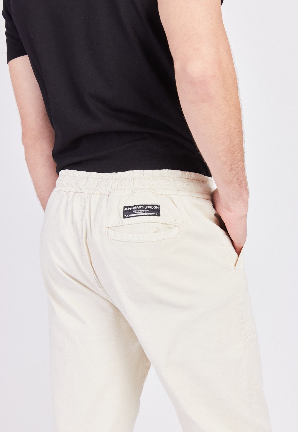 מכנסי דייויד בצבע קרם לגברים - Pepe Jeans