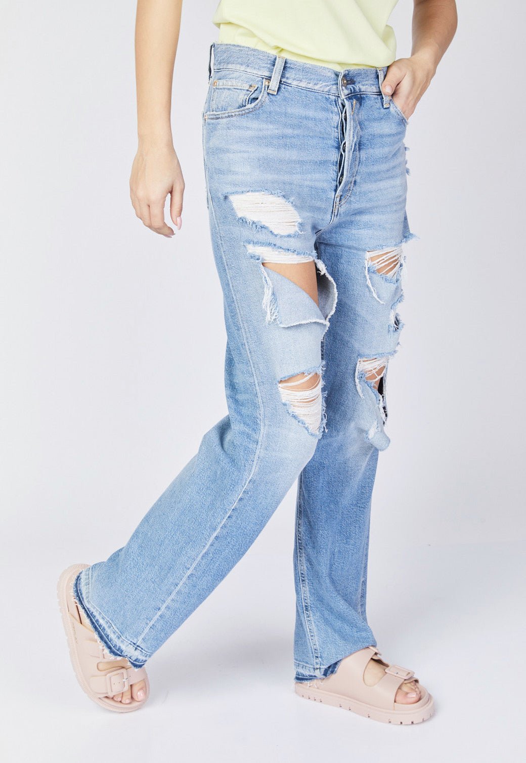 מכנסי ג'ינס בגזרה ישרה עם קרעים נשים - Replay