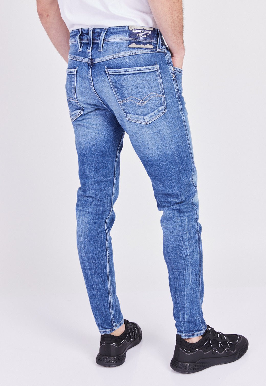 מכנסי ג'ינס Slim Fit BRONNY עם שפשופים גברים - Replay