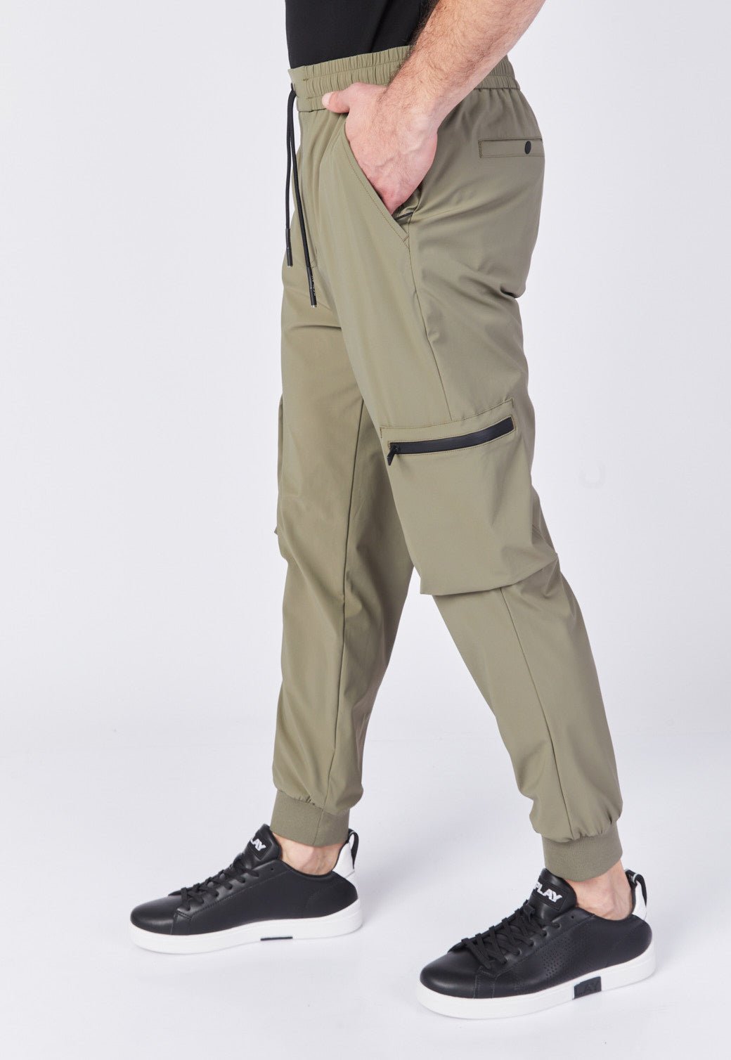 מכנסי טרנינג ארוכים מבד ניילון בצבע זית גברים - Replay