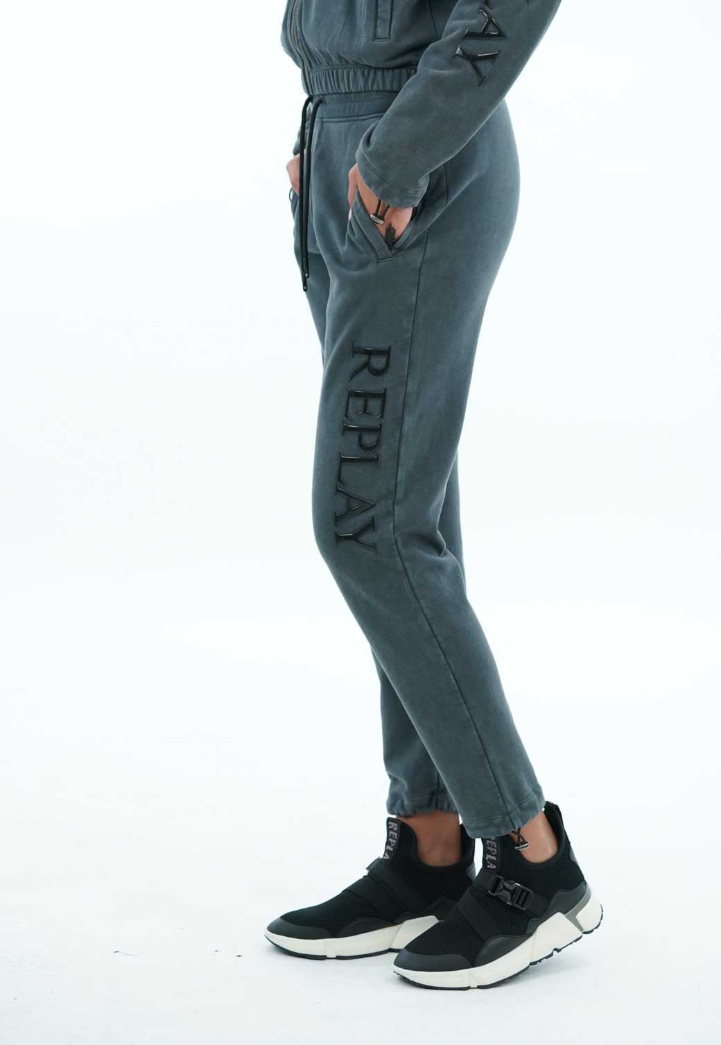 מכנסי טרנינג לוגו גדול רגל שמאל נשים - Replay