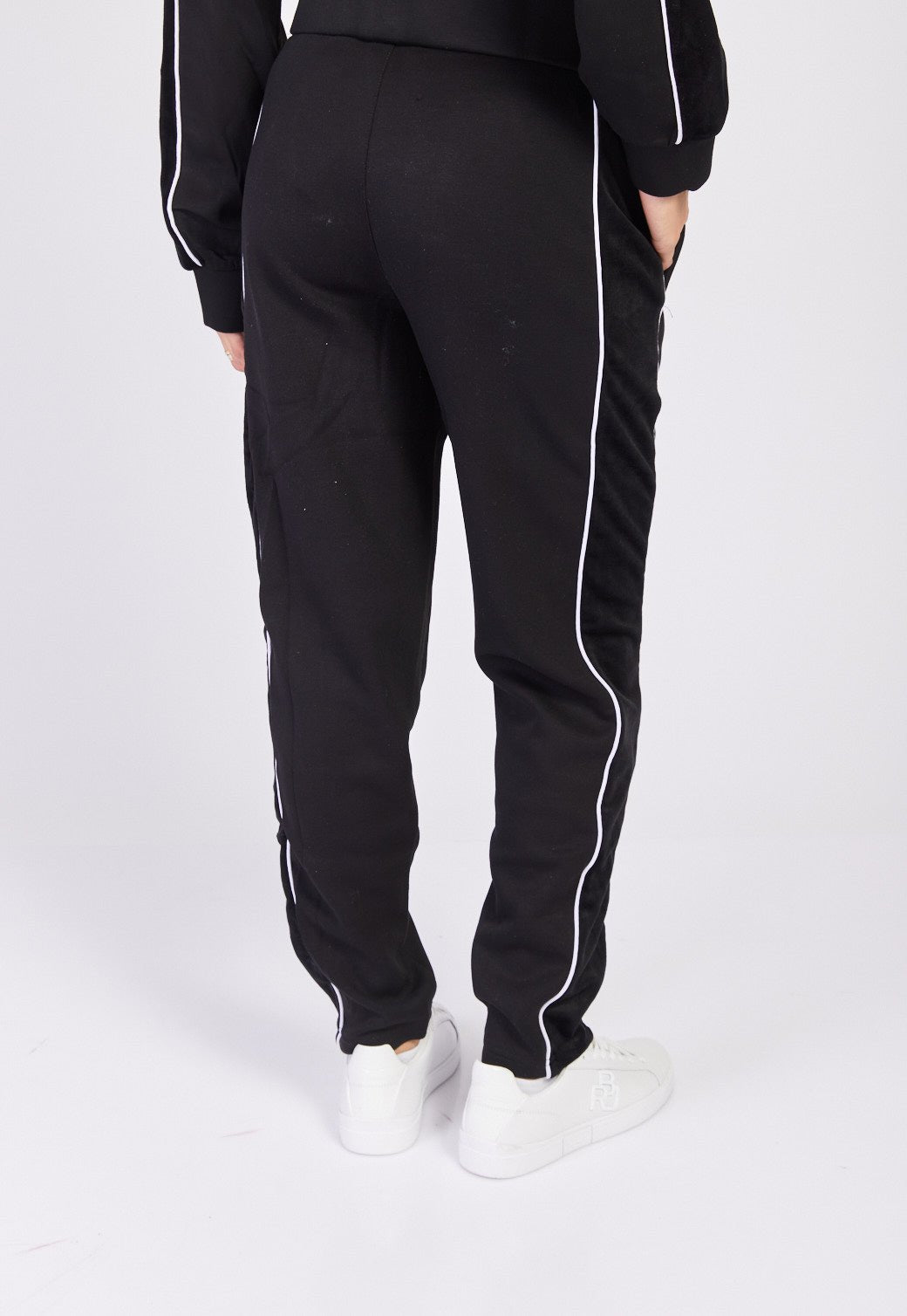 מכנסי טרנינג עם לוגו בצדדים נשים - Juicy Couture