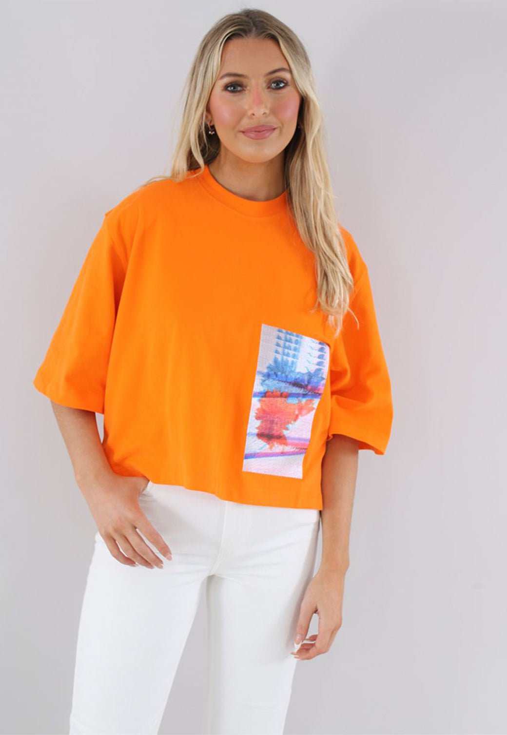 N FLORAL AW RELAXED TEE Vibrant Orange 893626820 - Calvin Klein