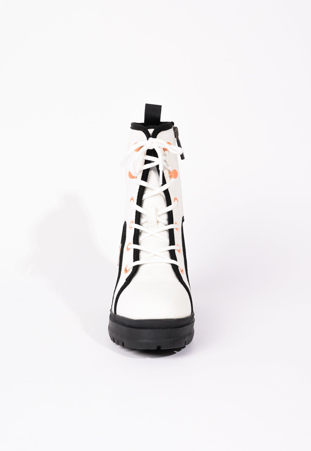 נעלי Besty בצבע לבן - Juicy Couture