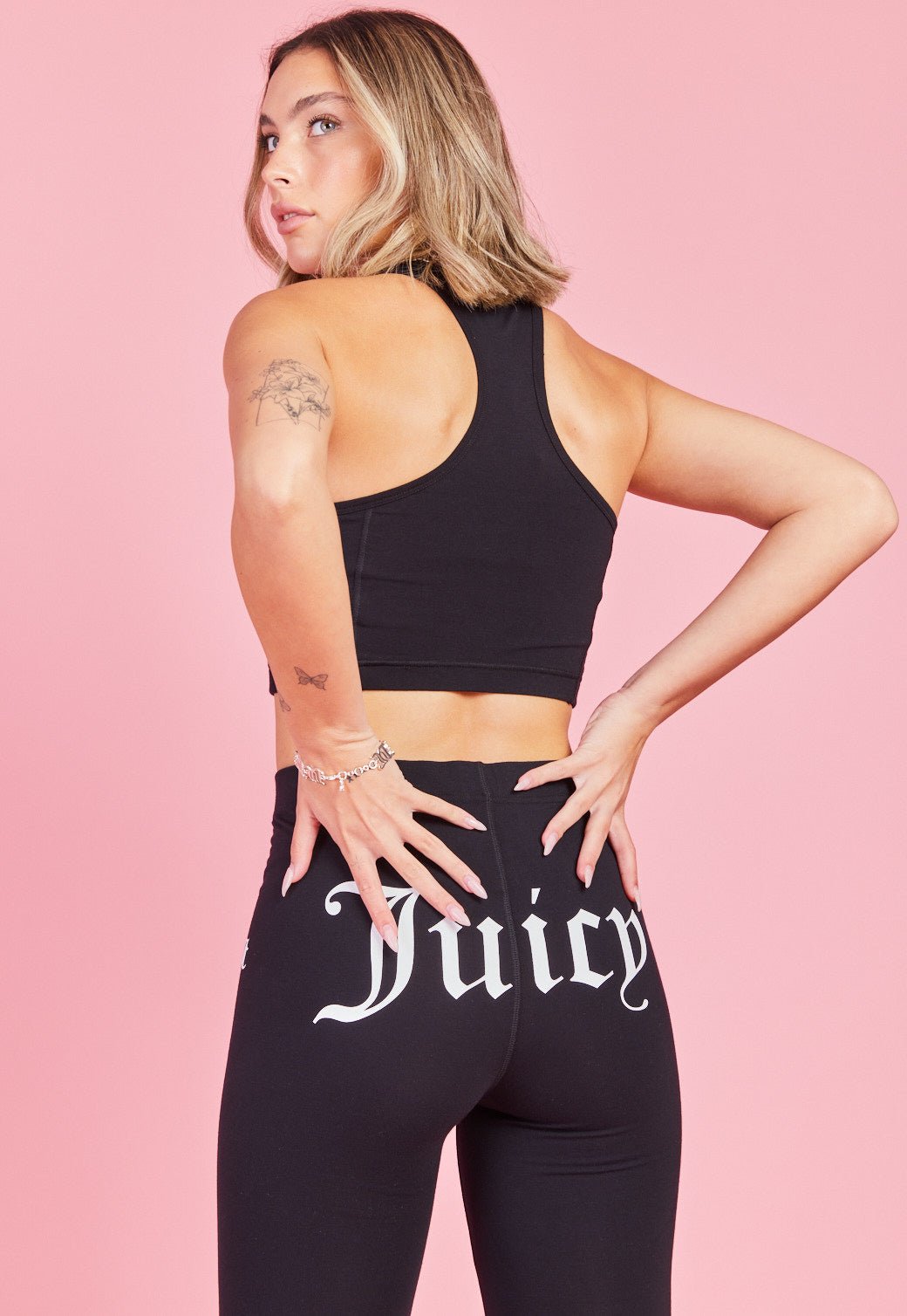 טופ אימון עם הדפס לוגו לנשים - Juicy Couture