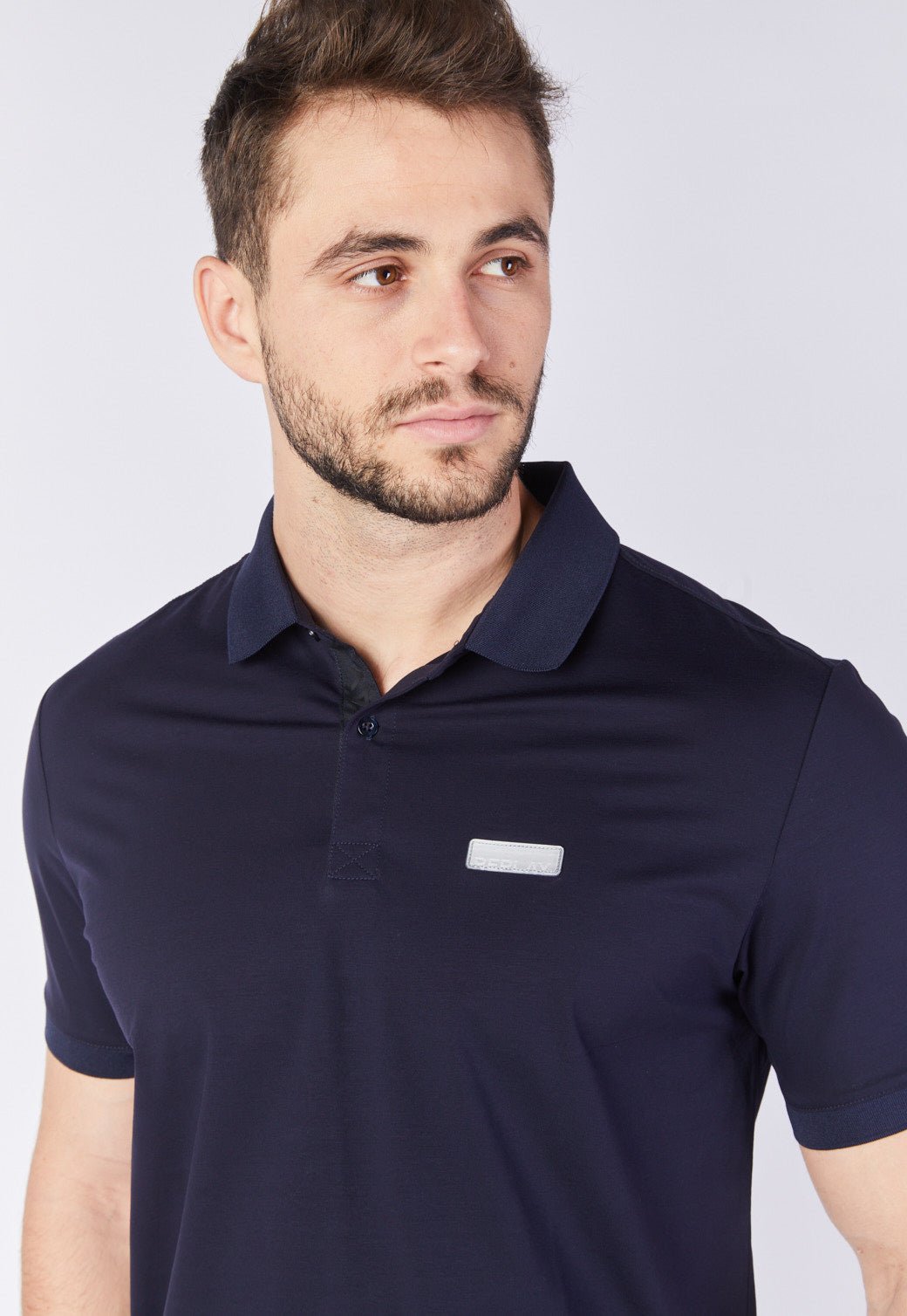 חולצת פולו קצרה עם לוגו תג גברים - Replay